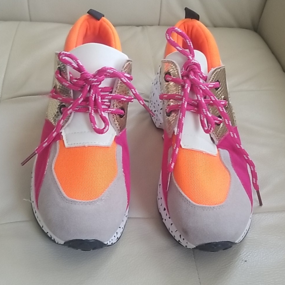 Yoki fashion sneakers